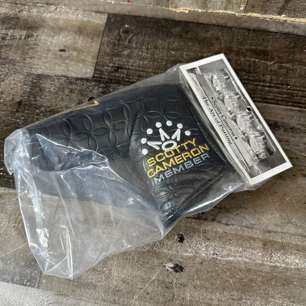 2020 Scotty Cameron Membership Club Cameron Putter Headcover Golf Head cover NEW